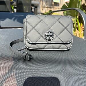 Tory burch Willa matte black crossbody